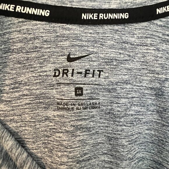Women's Nike Dri-Fit Long Sleeve Top, 1X - Picture 4 of 4